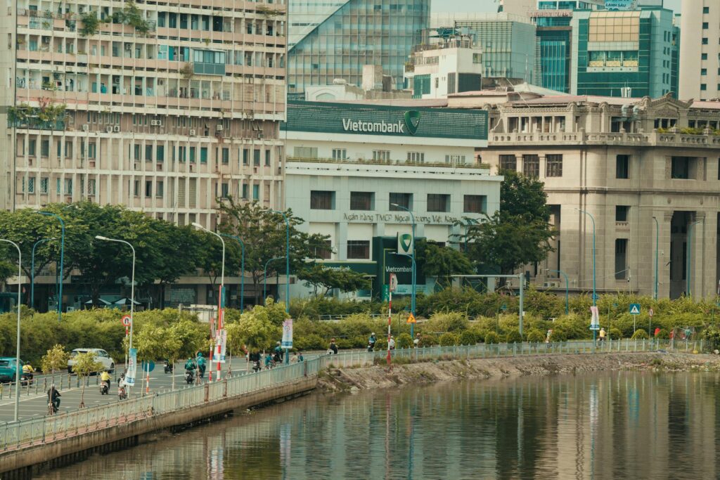 Navigating Online Loan Applications in Thailand: A Comprehensive Guide to Bangkok Bank, Krungthai Bank, Siam Commercial Bank, Kasikornbank, Bank of Ayudhya, and TMBThanachart Bank - como solicitar um empréstimo online Tailândia